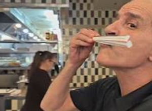 Դոնալդ Թրամփը վերադարձրել է պլաստիկե ձողիկները և կրկին խոսել է Գազայի հատվածի վերաբերյալ ծրագրերի մասին