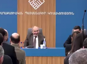 Вопрос выборов мэра Гюмри обсуждался на заседании инициативной группы ГД