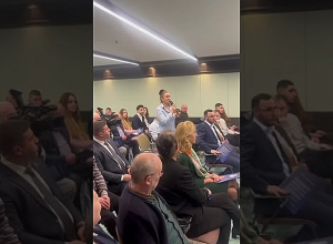 Հանդիպում ունեցա Գերմանիայում ապրող մեր մի խումբ հայրենակիցների. Փաշինյան