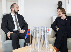 Արարատ Միրզոյանը ԿԽՄԿ նախագահին ներկայացրել է ադրբեջանական գերության մեջ գտնվող հայերի խնդիրները