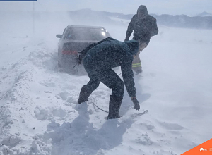 Փրկարարները արգելափակումից դուրս են բերել՝ 260, այլ եղանակով՝ 210 տրանսպորտային միջոց․ առկա է կայանած 175 բեռնատար մեքենա