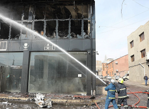 Կահույքի խանութում բռնկված հրդեհը մարվել է (լուսանկարներ)