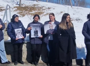 «ՏաԹևեր» ճոպանուղու մոտ բողոքի ակցիա է տեղի ունեցել՝ ի աջակցություն Ռուբեն Վարդանյանի և մյուսների