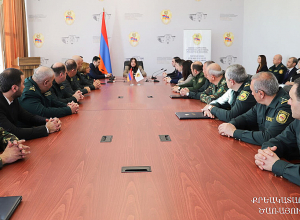 Քրեակատարողական ծառայության պետ Ծովինար Թադևոսյանն անձնակազմին ներկայացրել է նորանշանակ տեղակալին