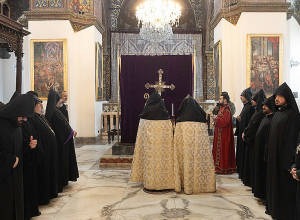Կ. Պոլսի Հայոց Պատրիարքը ժամանել է  Մայր Աթոռ Սուրբ Էջմիածին