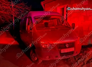 Շատին գյուղով ընթանալիս «ԳԱԶել»-ի դուռը բացվել է․ քաղաքացին ընկել է ավտոմեքենայից