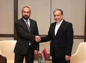 Իրանի ԱԳ նախարարը Երևանում կմասնակցի իր գրքի շնորհանդեսին