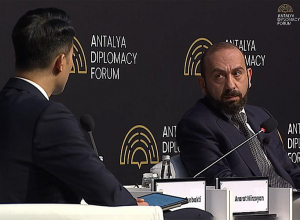 Հայաստանն էլ մտահոգություններ ունի Ադրբեջանի Սահմանադրության հետ կապված. Միրզոյան