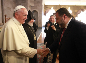 Գործելու ժամանակն է. Վարդանյանի ընտանիքը գերիների հարցով դիմել է Սուրբ աթոռին