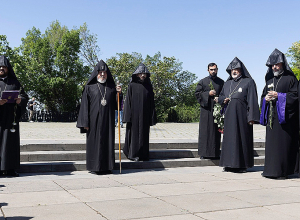 Ամենայն Հայոց Կաթողիկոսն այցելեց «Հաղթանակ» զբոսայգի