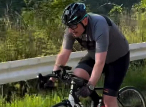 Առավոտյան հեծանվային զբոսանք Կապանում. վարչապետ