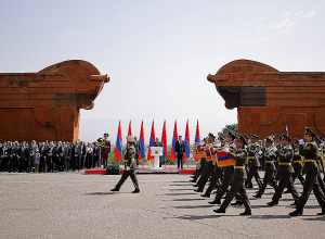 Մայիսի 28-ը՝ Սարդարապատի հուշահամալիրում․ այսօր Հայաստանի Առաջին Հանրապետության օրն է․ՈՒՂԻՂ