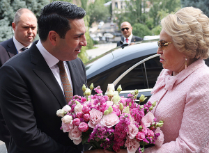 Ալեն Սիմոնյանն ընդունել է Վալենտինա Մատվիենկոյի գլխավորած պատվիրակությանը