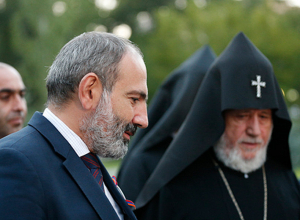 Գարեգին Բ–ն խախտել է իր իսկ կողմից կամավորությամբ ստանձնած կուսակրոնության ուխտը․ Կտրիճ Ներսիսյանը պետք է ազատի Վեհարանը․ Փաշինյան