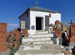 «Սուրբ Հովհաննես» մատուռի մոտակայքում քաղաքացին վնասել է ոտքը