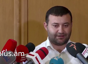 Եկեղեցին պետք է վերադարձվի մարդկանց, ոչ թե որոշ մարդիկ այնտեղ իրենց բիզնեսը սարքեն․ Նարեկ Գրիգորյան