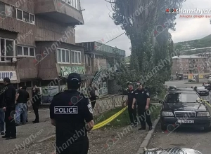 Վանաձորում որդին մորը պատուհանից դուրս է նետել, ապա ինքն է նետվել ցած