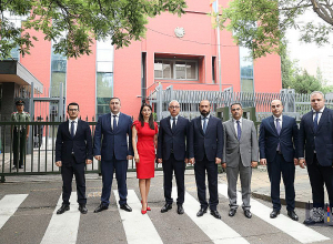 Միրզոյանի պաշտոնական այցը Չինաստան եզրափակվեց Պեկինում ՀՀ դեսպանությունում աշխատանքային քննարկմամբ