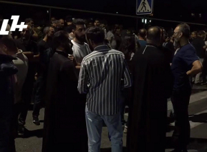 Դատարանը  քննում է Աջապահյանի խափանման միջոցի հարցը : ՈՒՂԻՂ