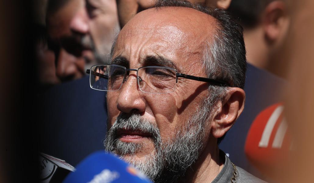 Միքայել արքեպիսկոպոս Աջապահյան