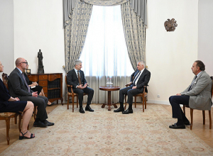 Մհեր Գրիգորյանն ընդունել է Եվրոպական ներդրումային բանկի պատվիրակությանը