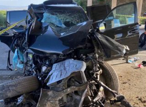 Ավտոմեքենան դուրս է եկել երթևեկելի հատվածից և բախվել կամրջի հենասյուներին․ կա երկու տուժած