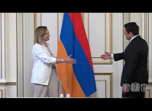 ԱԺ նախագահը հանդիպել է Հայաստանում ԱՄՆ դեսպանի հետ
