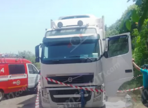 Տավուշի մարզում բեռնատարի անվադողն ընկել է վարորդի վրա․ նա մահացել է