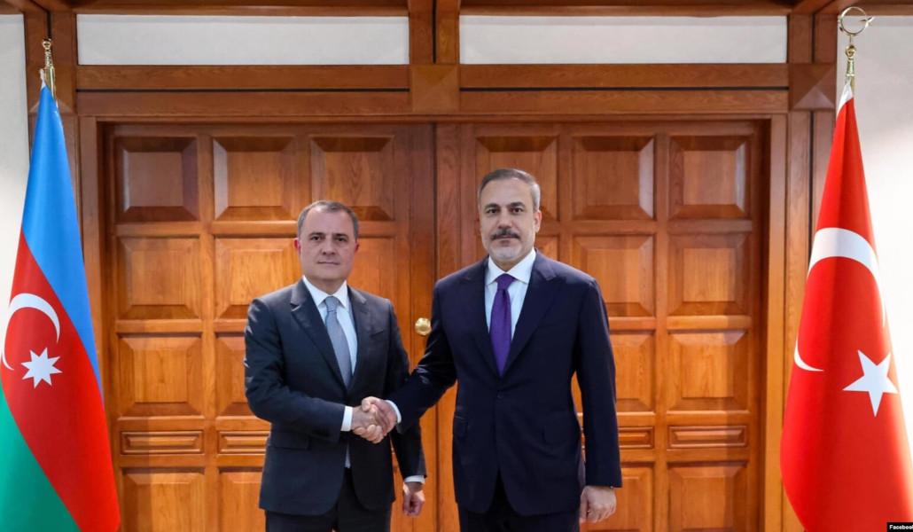 01000000-0aff-0242-21ef-08dcc6b9ad3c_w1597_n_r1_s_s