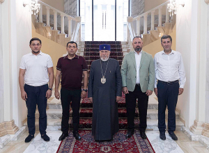 Կաթողիկոսն ընդունել է «Հինգ իրավապաշտպաններ» նախաձեռնության անդամներին