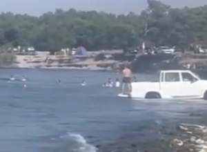 «ՈՒԱԶ» ավտոմեքենաներով մտել էին Սևանա լիճ և աղտոտել լճի ջրերը