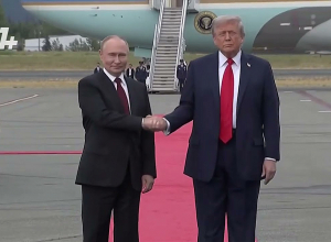 Թրամփի ու Պուտինի հանդիպման առաջին կադրերը