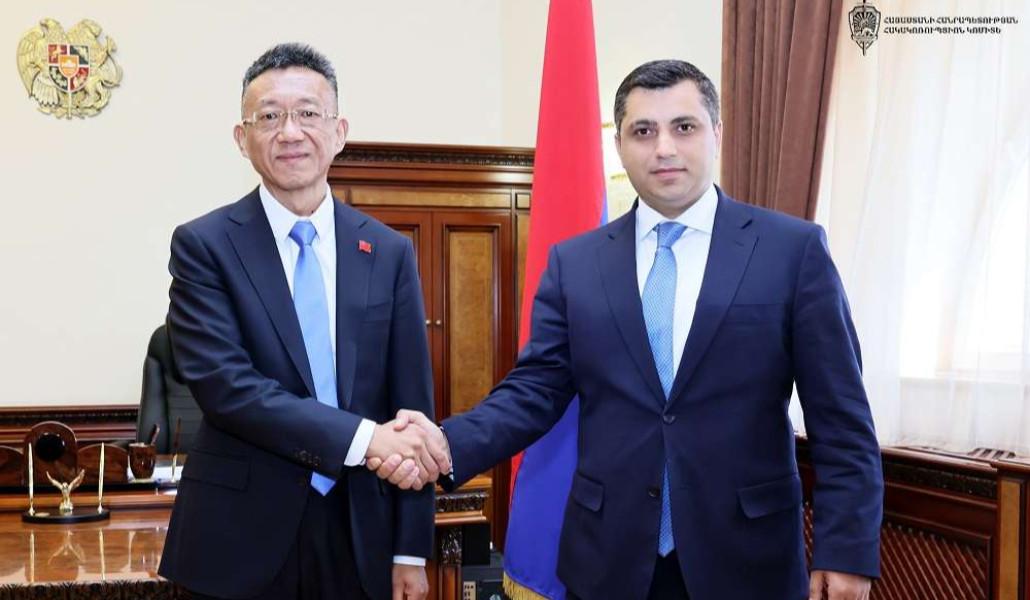 8fa9929751b9814caf16c0ed08ddf5a7-1