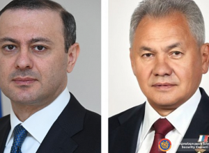 ՀՀ ԱԽ քարտուղար Արմեն Գրիգորյանը հեռախոսազրույց է ունեցել ՌԴ ԱԽ քարտուղար Սերգեյ Շոյգուի հետ