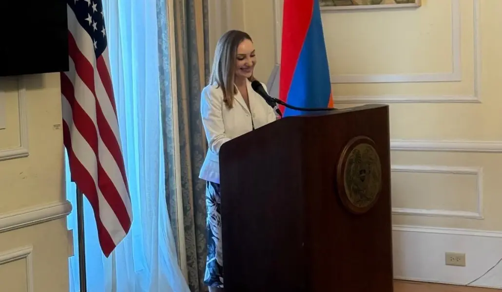 RxRxq2rFpHITEt98GfL9Jplohwo2H4u826qXzWh9