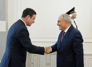 Վարչապետն ընդունել է Goldman Sachs-ի գլոբալ հարցերով նախագահին