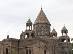 Դուրս կբերվի Սուրբ Արիստակես Հայրապետի մասունքակիր Աջը