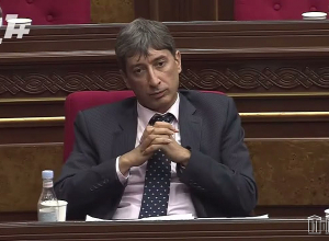 Ընդդիմադիր խմբակցությունները ՀԾԿՀ անդամի պաշտոնում առաջադրում են Արա Նռանյանի թեկնածությունը