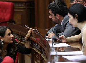 Ազգային ժողովում նիստ է․ ՈՒՂԻՂ