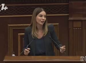 Թալանած, մսխված 25 միլիարդ․ ո՞նց եք պատասխան տալու․ Աննա Գրիգորյան