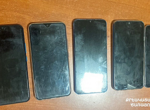 Վարտիքի մեջ թաքրել էր 5 բջջային հեռախոս․ Քրեակատարողական ծառայություն