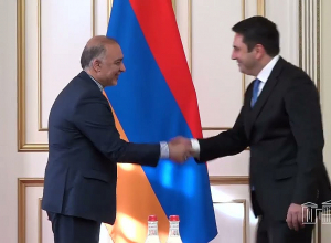 Ալեն Սիմոնյանն ընդունել է Հայաստանում Իրանի դեսպան Մեհդի Սոբհանիին