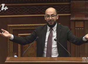 Ման եք գալիս վիշտ և ցավ, որ դրանց վրա փորձեք քաղաքական միավորներ հավաքել․ Արթուր Հովհաննիսյան