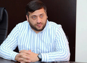 Շենգավիթ վարչական շրջանի ղեկավարը կդադարեցնի լիազորությունները