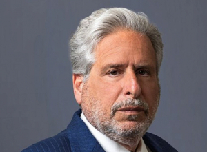 Սամվել Կարապետյանի ձերբակալությունն ու նրա դեմ հարուցված գործը, դրան հաջորդած ՀԷՑ-ի հետ կապված գործընթացները հենց քաղաքական պատիժ են․ Ամստերդամ