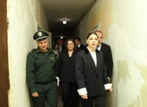 Արդարադատության նախարարն «Արթիկ» ՔԿՀ-ում ծանոթացել է շենքային նոր վերանորոգված պայմաններին