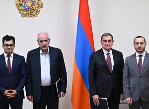 Մխիթար Հայրապետյանը շնորհակալագրեր է հանձնել բարձր տեխնոլոգիաների ոլորտում նշանակալի ավանդ ունեցող մասնագետներին