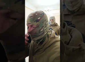 Քիչ առաջ շտապօգնության մեքենա է ժամանել Գյումրու քաղաքապետարանի շենք