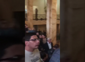 Գյումրիում ոստիկանները չեն կարողանում բերման ենթարկել քաղաքապետին․ Քաղաքապետարան