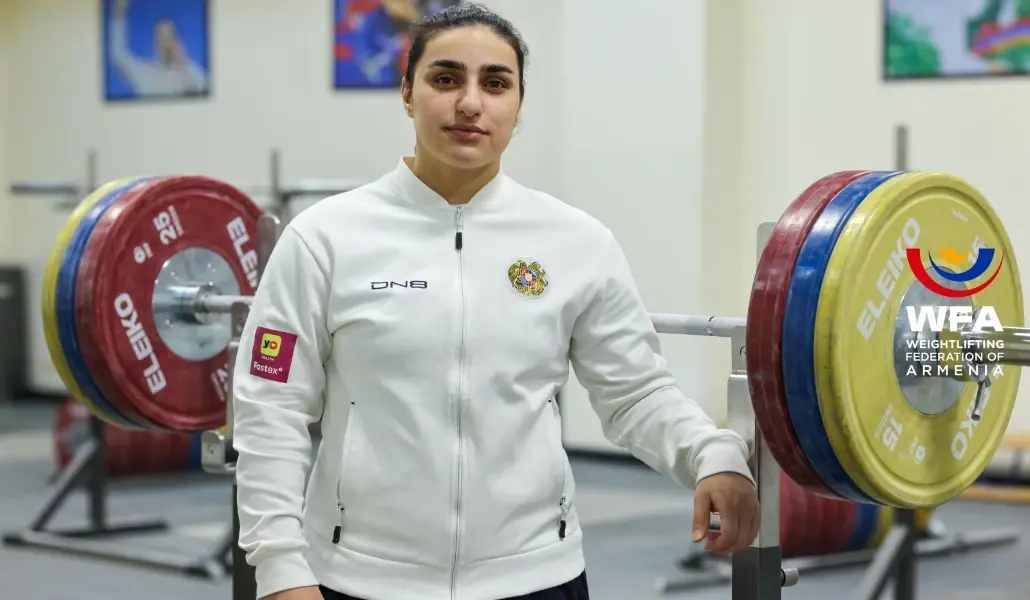 A8kVaLAIB9khyDPTv2yGoD4OavRgxOPSKykNRLuo